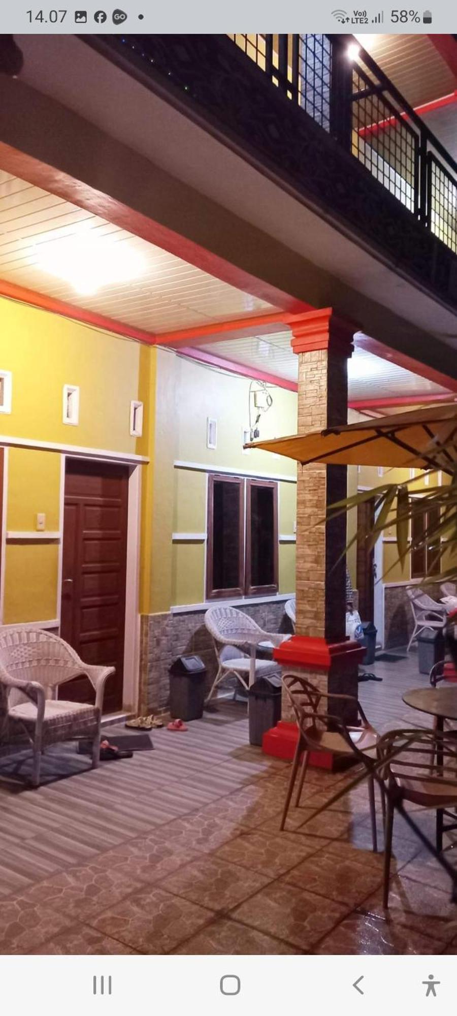 בראסטגי Welcome To Wisma Sunrise Guest House 10 Minutes By Walking To The Big Fruit Market מראה חיצוני תמונה