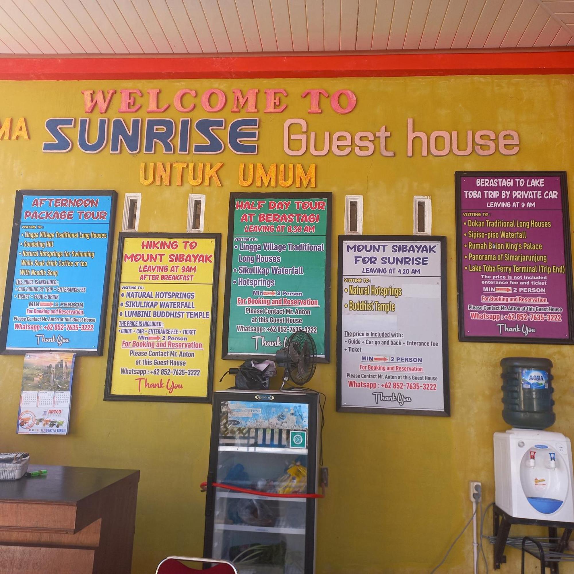 בראסטגי Welcome To Wisma Sunrise Guest House 10 Minutes By Walking To The Big Fruit Market מראה חיצוני תמונה